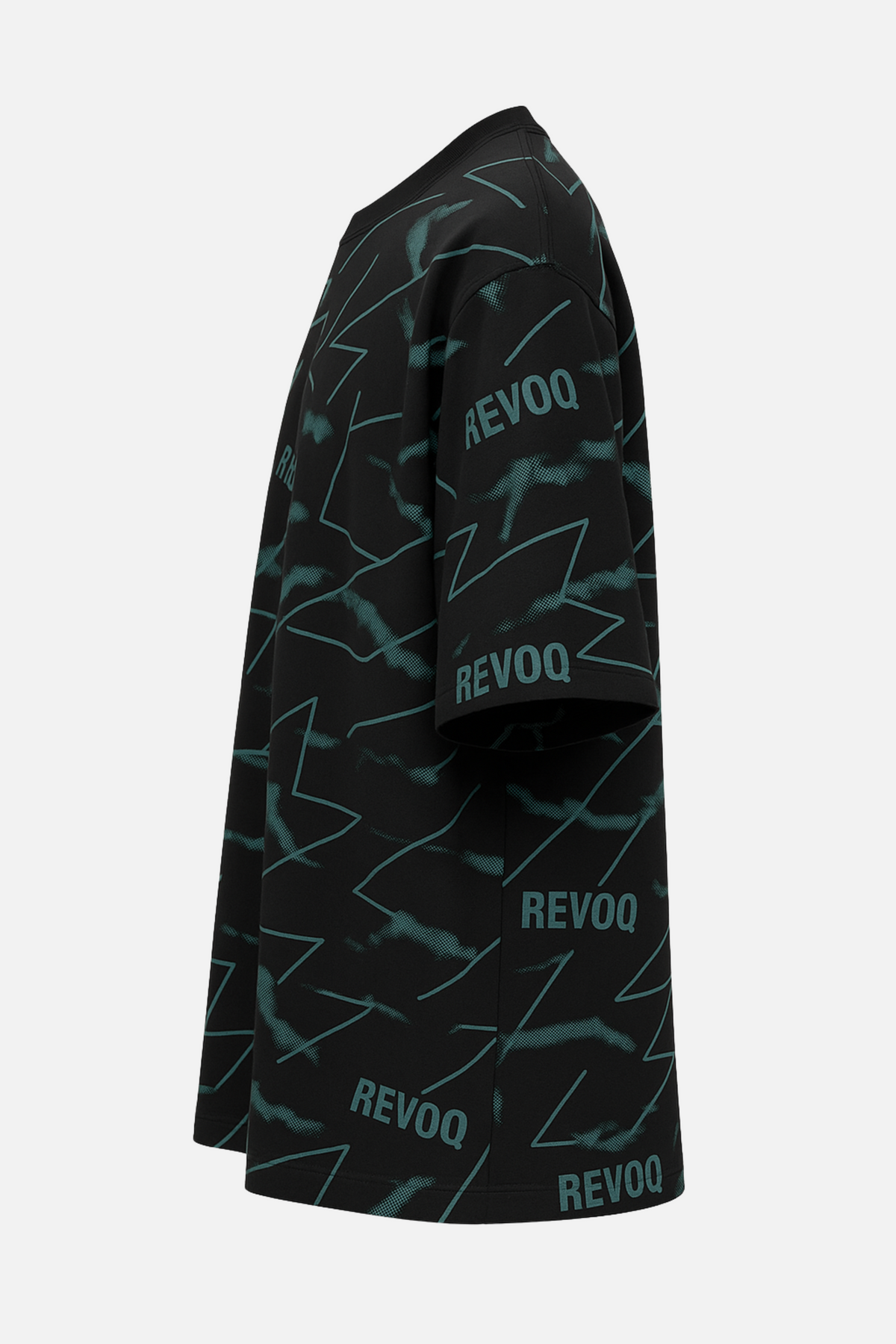 Modvst Black Tee